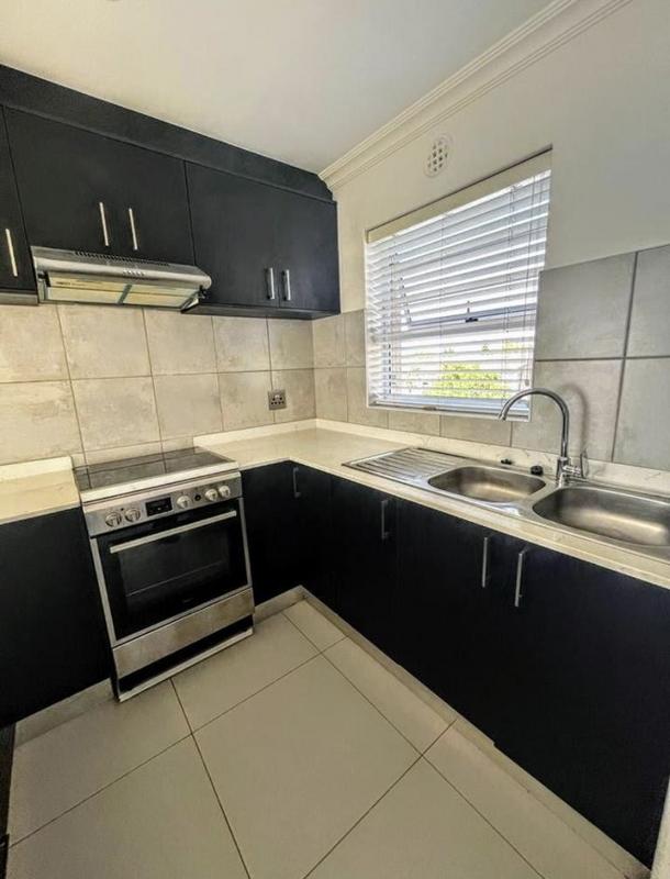 2 Bedroom Property for Sale in Ottery Western Cape